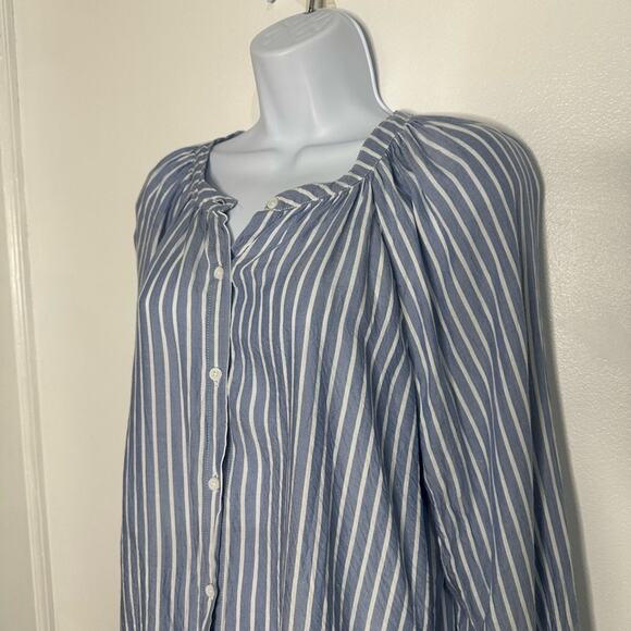 BeachLunchLounge Button Down Blouse, Blue Stripes, Small, Beach, Summer, Casual - Picture 6 of 11